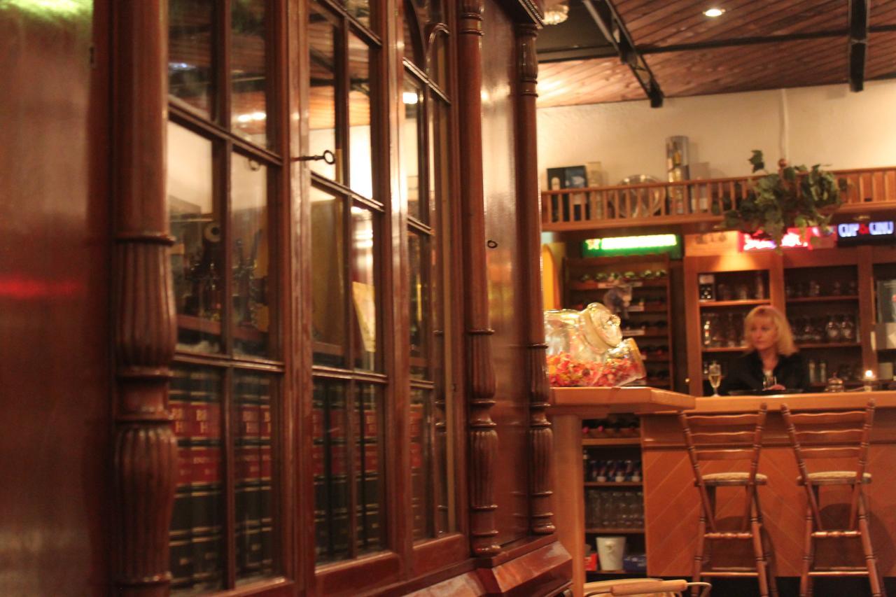 Pension Und Restaurant Die Burg Ehrenfriedersdorf Екстер'єр фото