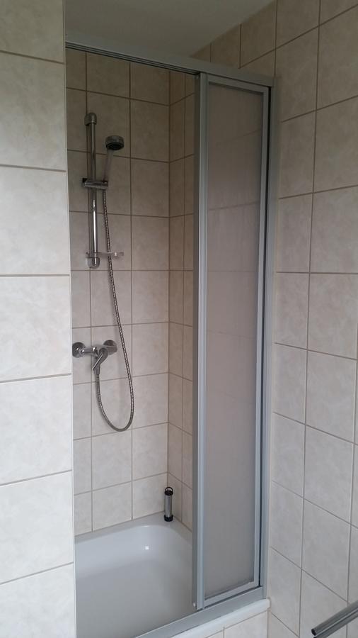 Pension Und Restaurant Die Burg Ehrenfriedersdorf Екстер'єр фото